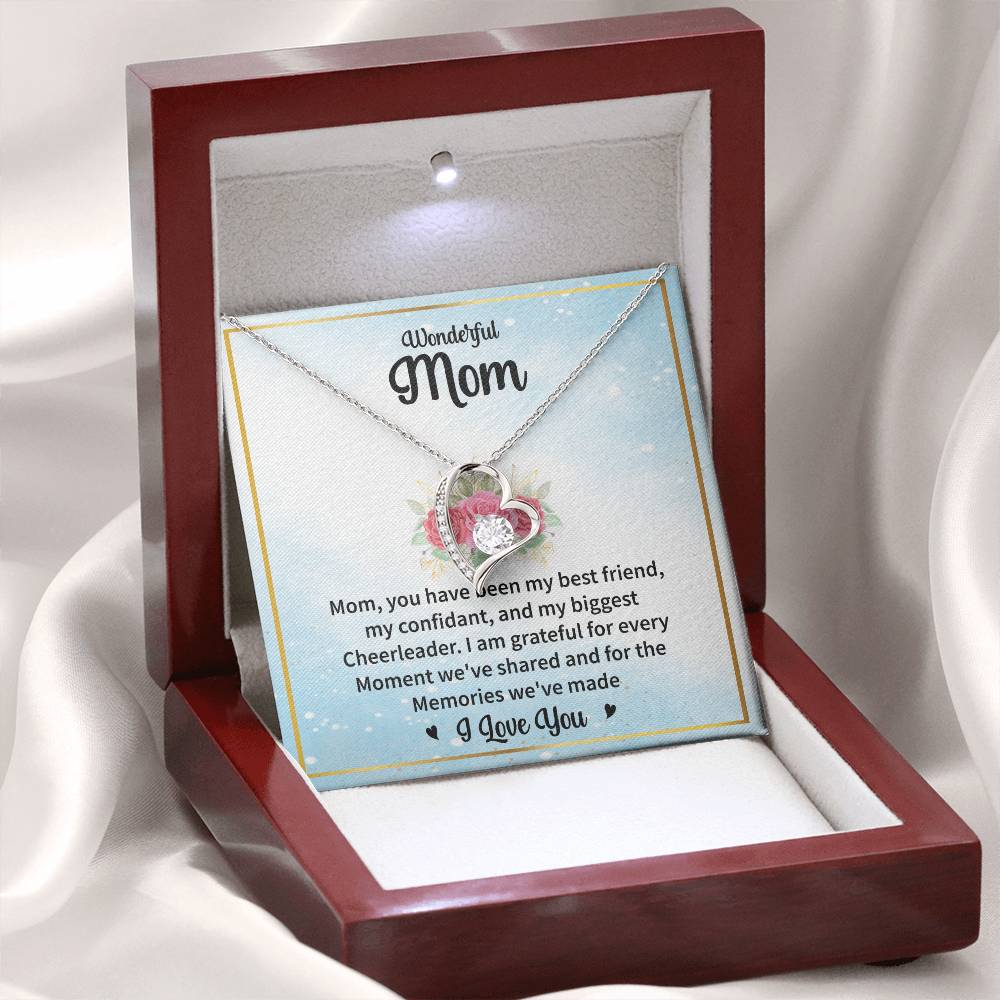 Wonderful Mom "Grateful For Every Moment" Heart Necklace